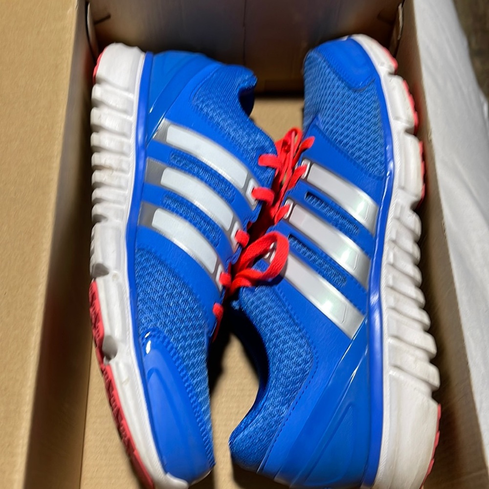 Women’s Adidas shoes